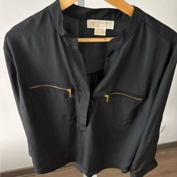 Michael Kors Blouse 2X Zip Pockets V Neck Quiet Luxury Dark Academia Soft Girl - Picture 12 of 12